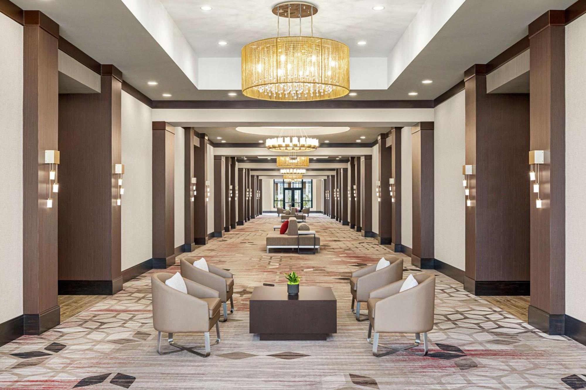 Embassy Suites By Hilton Round Rock Exterior photo